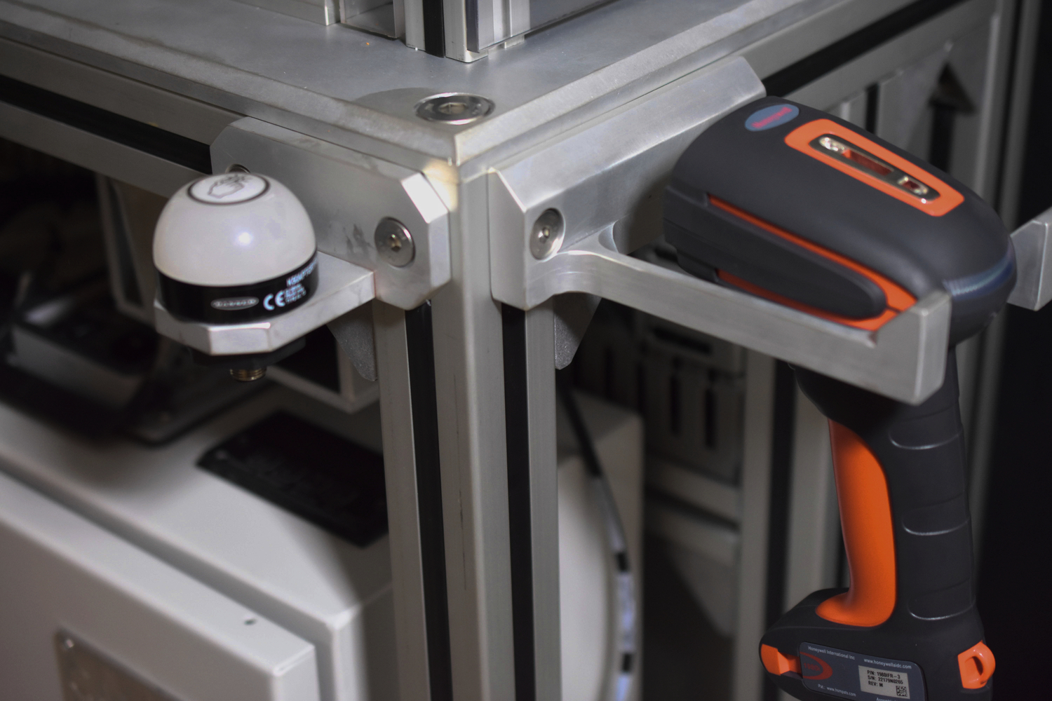 Screwdriving Stations